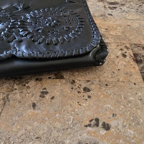 Jack Rogers “Lawn Party” Leather Clutch - Picture 10 of 16